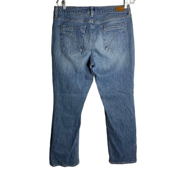 Eddie Bauer Straight Leg Denim Jeans 12 Med Wash 5 Pocket Mid Rise Button Zip - Picture 3 of 5